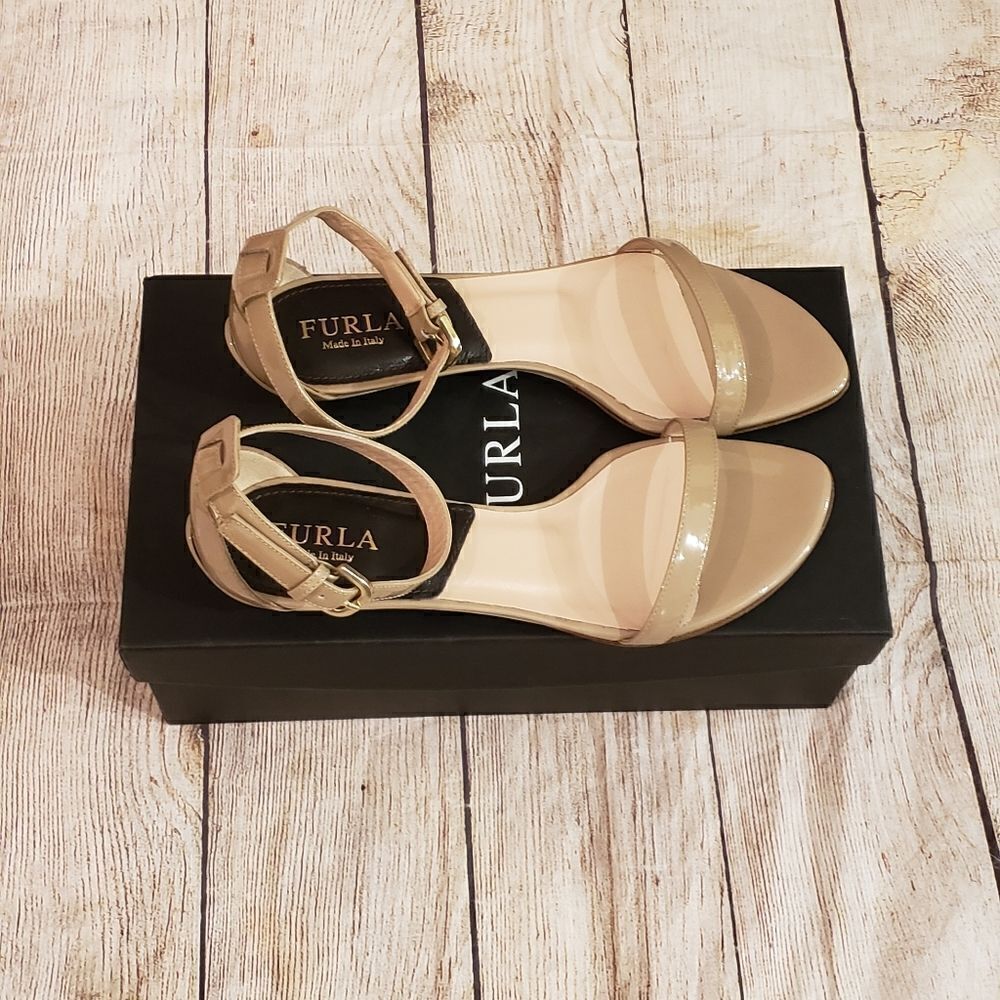 Furla Wedge - Picture 3 of 15